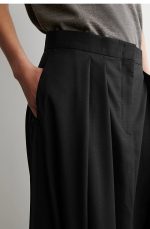 Pleated Trousers Black - Image 2