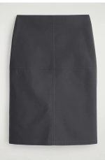 Ruched Skirt Black - Image 4