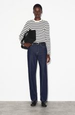 Long-Sleeve T-Shirt Navy - Image 2