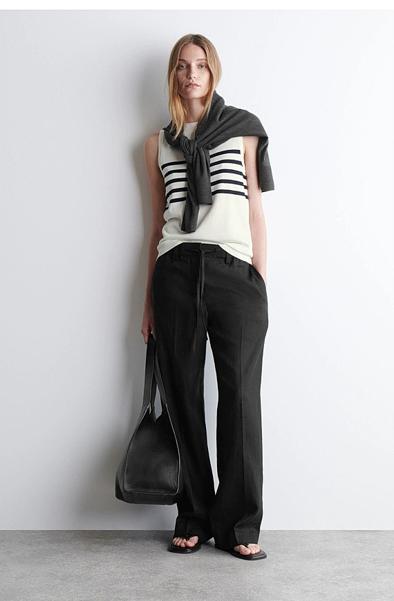 O1CN015jKac31u7vt25vOuE-4101595991 Knitted Regular Vest - Image 1