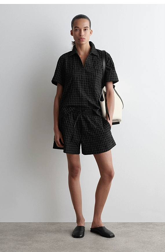 O1CN01C6Bcnr1u7vsqBvCfj_!!4611686018427380567-0-item_pic Cotton Regular Shorts - Image 1