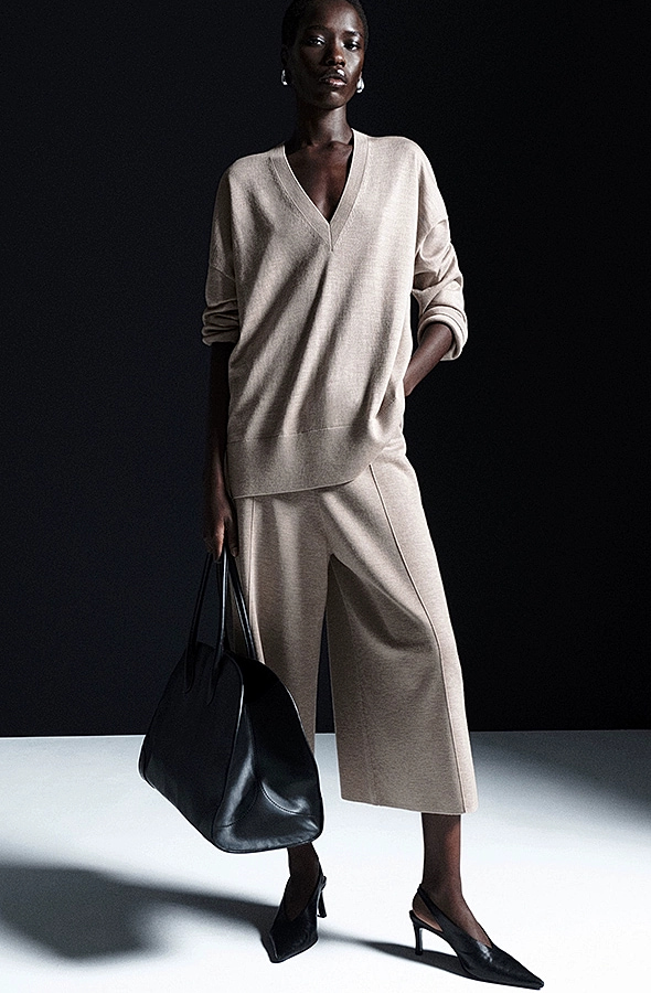 O1CN01CtZg7T1u7vpOtGgK6-4101595991 Merino Wide-Leg Pants - Image 1