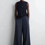 Wide-Leg Regular Pants