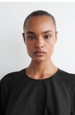 Round-Neck Dress Black - Image 3