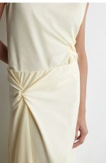 Knotted Regular Skirt - Image 3