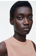 Wool Regular Vest - Image 2