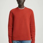 Wool Round-Neck Pullover