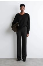 Standard Polo-collar Merino Wool Knitwear - Image 2