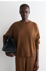 Wool Round-Neck Pullover Brown