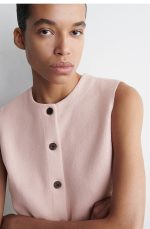 Knitted Round-Neck Vest Pink - Image 3