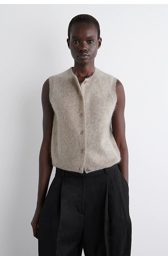 O1CN01Rnrybh1u7vugBAFyP_!!4611686018427380567-0-item_pic Cashmere Round-Neck Vest - Image 1