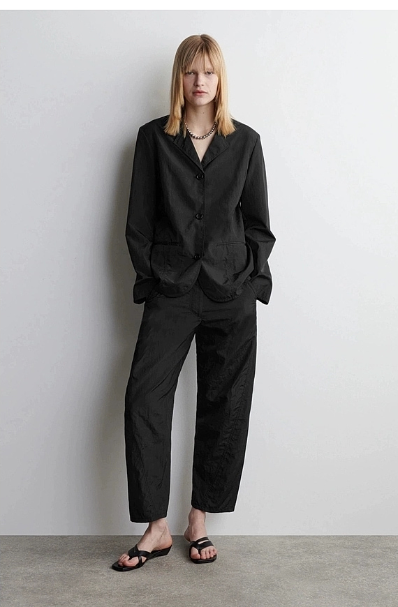 O1CN01YH0tg11u7vtVVCKlp-4101595991 Single-Breasted Blazer Black - Image 1