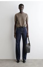 Knitted T-Shirt Brown - Image 2