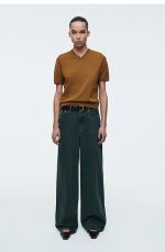 Knitted V-Neck T-Shirt Brown