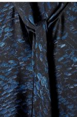 Regular Dress Classic - Image 4