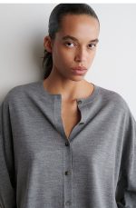 Merino Cardigan Gray - Image 3