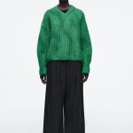 V-Neck Regular Pullover