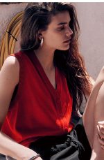 Merino V-Neck Vest Red