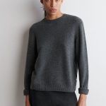 Cashmere Round-Neck Sweater Gray