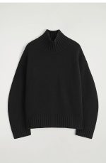 Cashmere Turtleneck Sweater Black - Image 4