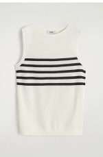Knitted Regular Vest - Image 3