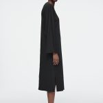 Round-Neck Dress Black