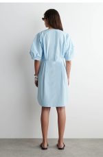 Round-Neck Shirt Blue - Image 3