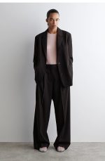 Round-Neck T-Shirt Pink - Image 2