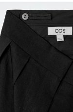 Linen Pleated Shorts Black - Image 5