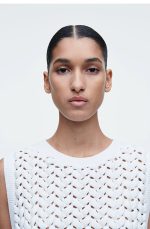 Knitted Round-Neck Vest White - Image 3