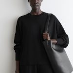 Wool Round-Neck Pullover Black