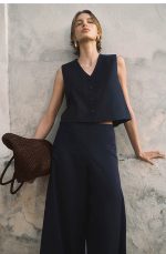 Linen Vest Navy - Image 2