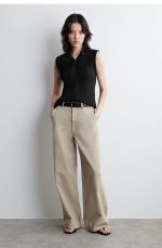 V-Neck Top Black - Image 2