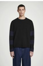 Round-Neck Regular Pullover