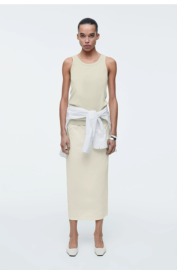 O1CN01vU6e0f1u7vsH89j6z-4101595991 Slim Vest Green - Image 1