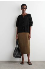 Wool Round-Neck Cardigan Black - Image 2