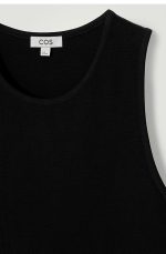 Knitted Round-Neck Vest Black - Image 5