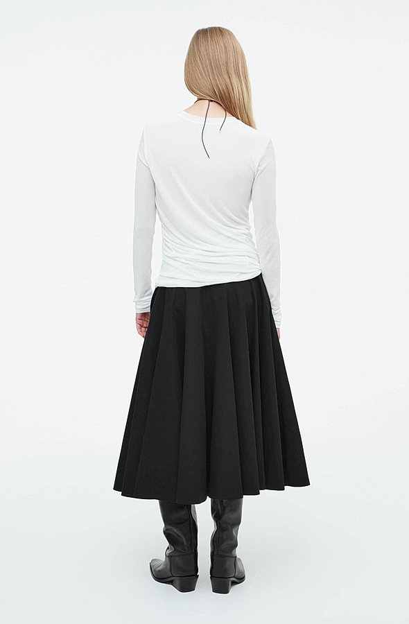 O1CN01zMiKk51u7votsRpML-4101595991 Silk Round-Neck Top White - Image 1