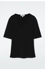 Round-Neck T-Shirt Black - Image 4