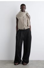 Cashmere Round-Neck Vest - Image 2