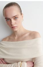 Wool Slim Top - Image 2