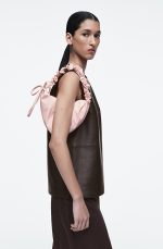 Zipper Triangle Ruffled Shoulder Bag Light Pink - Image 3