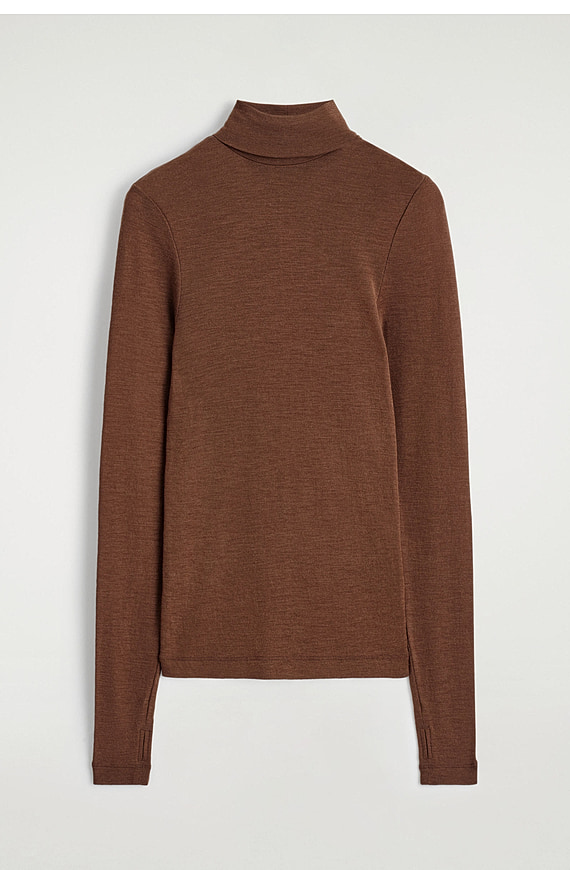 O1CN016TwP6P1u7vvYZzk4u-4101595991 Merino Slim Top - Image 1