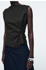 Pleated Vest Black - Image 3
