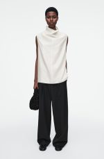 Petal Pleated Zipper Mini Shoulder Cream Black Spring & Fall - Image 2