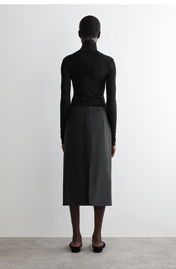 O1CN01PDTnWx1u7vvhBoECg-4101595991 Wool Slim Skirt Gray - Image 1