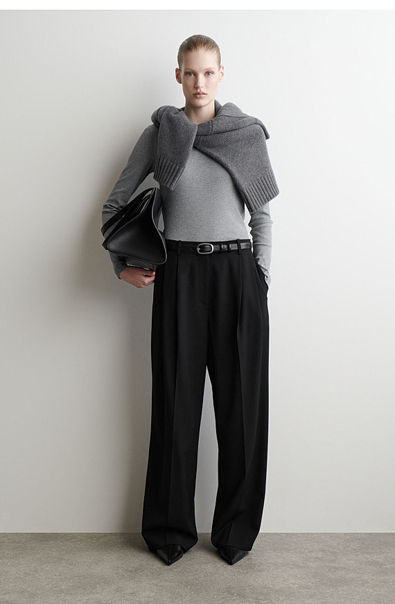 O1CN01cYtCGQ1u7vvROHHYt-4101595991 Knitted Round-Neck Top - Image 1