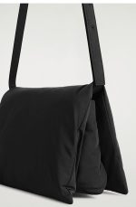 Zipper Crossbody Bag Black - Image 4