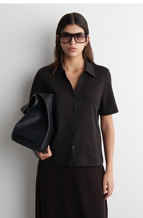 O1CN01w0tSex1u7vsMNdxPw_!!4611686018427380567-0-item_pic Slim Shirt Brown - Image 1