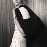 Petal Pleated Zipper One-shoulder Cream Bag Black Spring & F